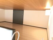 タウンハウス5番館外観・部屋 (5)