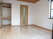 タウンハウス3番館外観・部屋 (2)