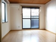 タウンハウス3番館外観・部屋 (3)