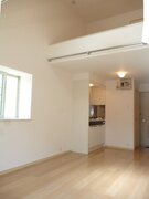 タウンハウス1番館外観・部屋 (3)